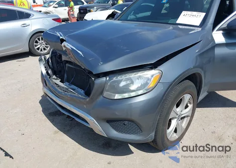 2017 Mercedes-Benz Glc 300 z USA, uszkodzony, nr VIN WDC0G4JBXHF223989